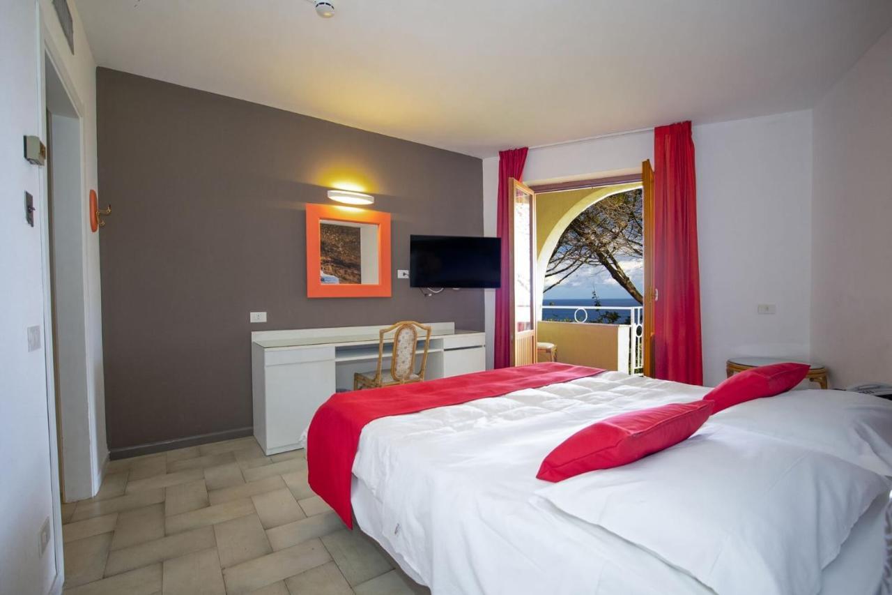 Perla Del Golfo Resort Terrasini Exterior photo